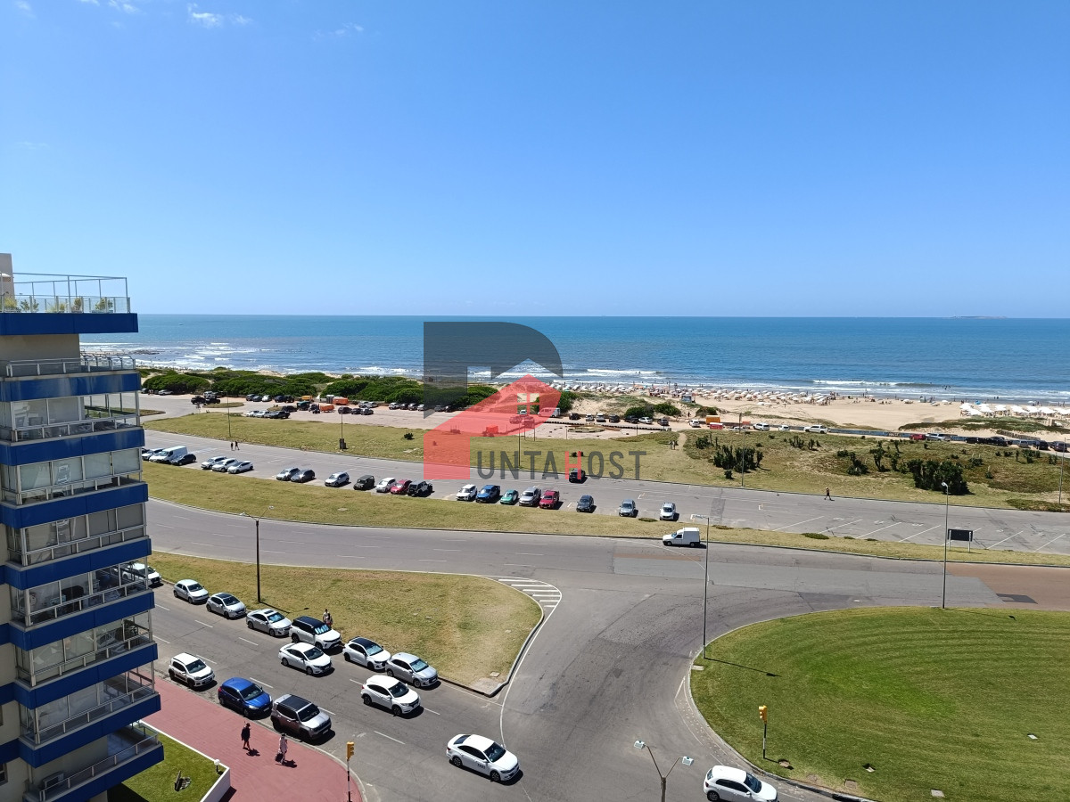 Apartamento ID.30 - Alquiler temporal apartamento de tres dormitorios en primera linea playa Brava