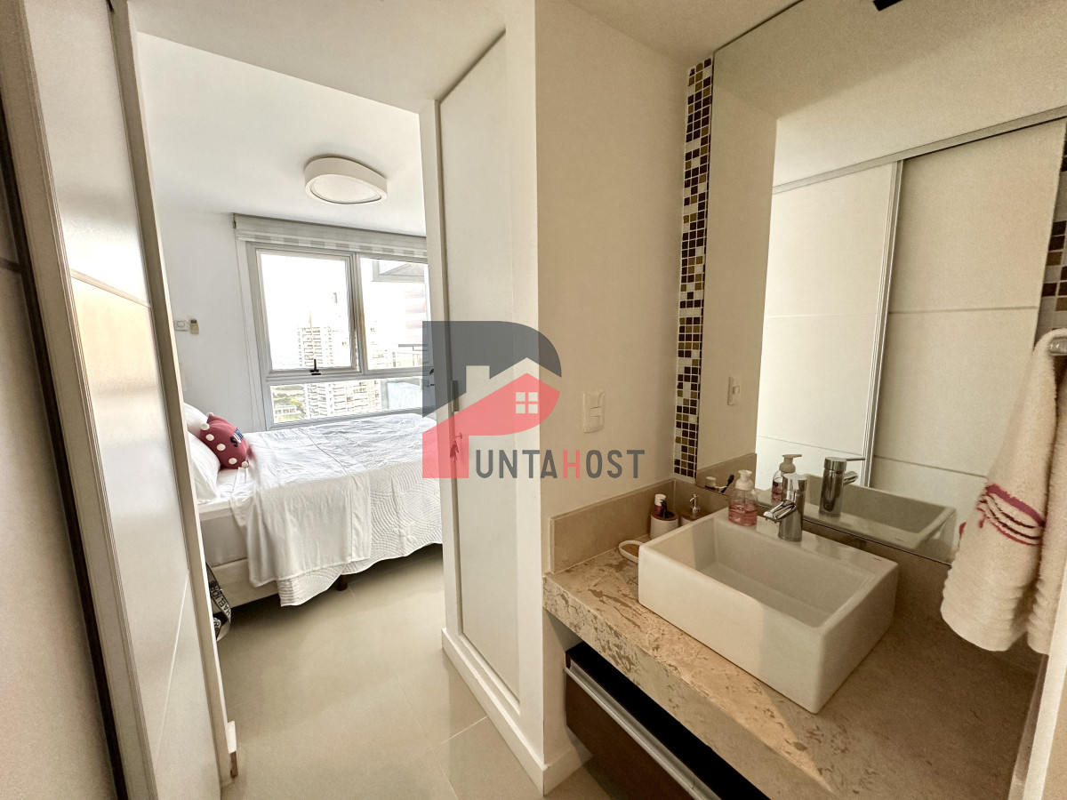 Apartamento ID.212 - Alquiler Enero Apto 2 Dormitorios en Forest Tower