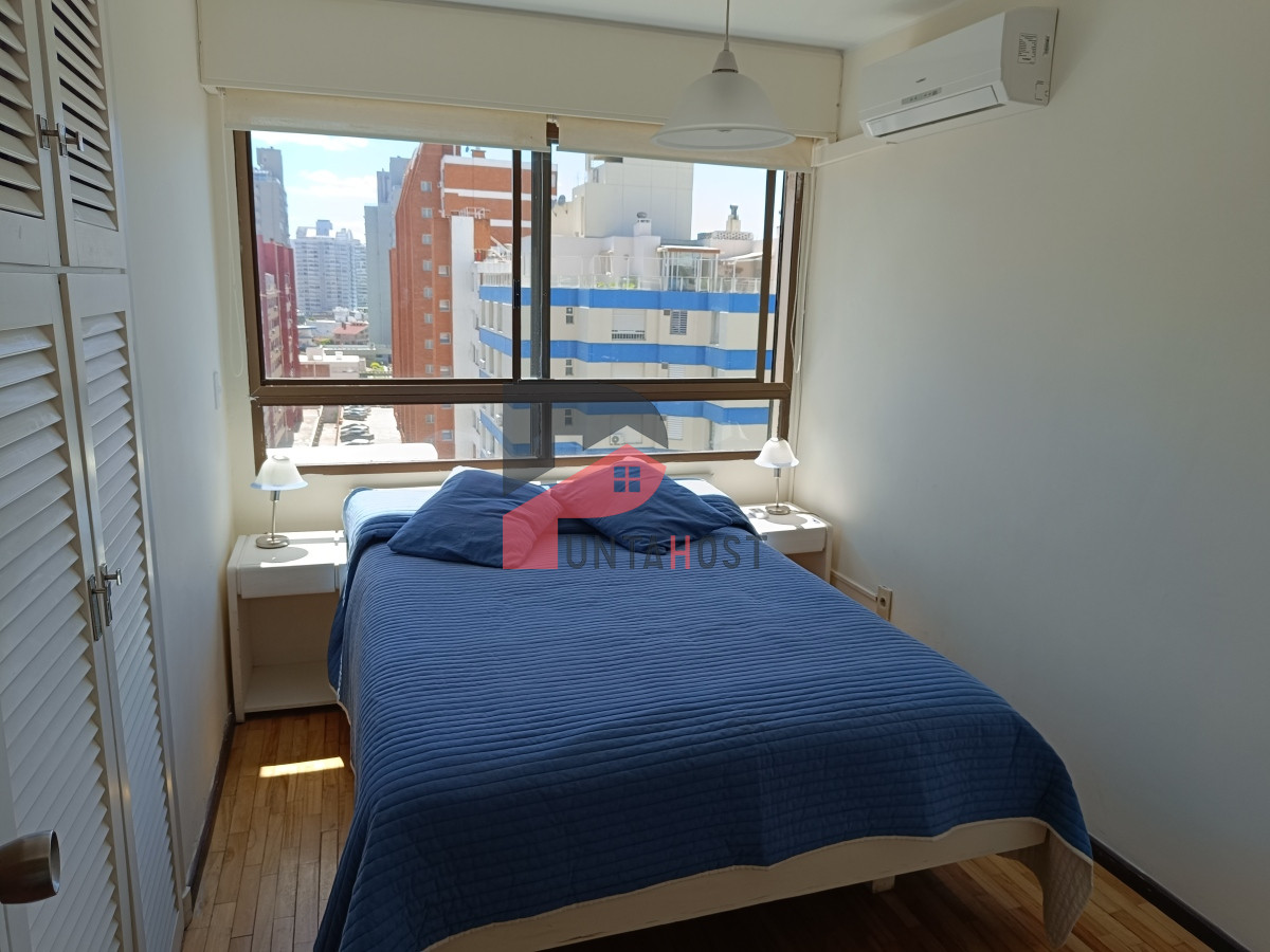 Apartamento ID.30 - Alquiler temporal apartamento de tres dormitorios en primera linea playa Brava