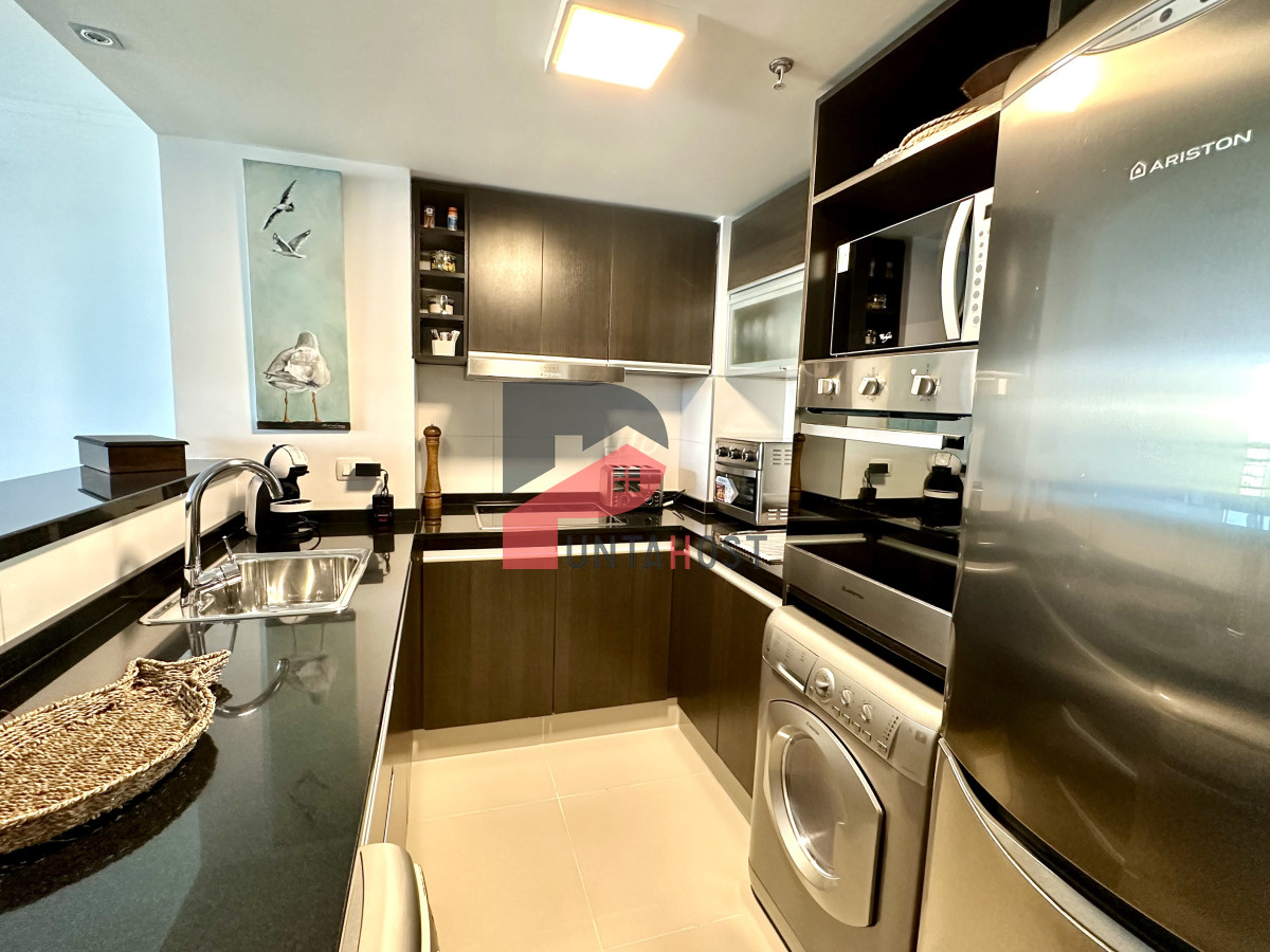 Apartamento ID.212 - Alquiler Enero Apto 2 Dormitorios en Forest Tower