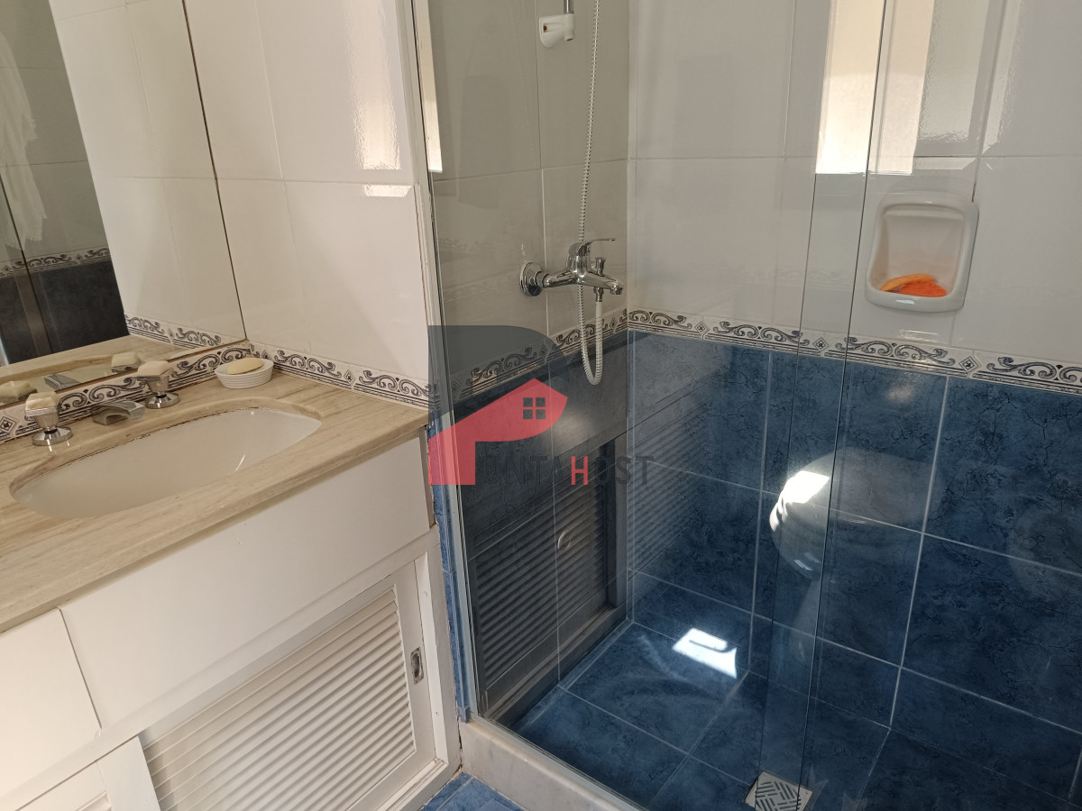 Apartamento ID.30 - Alquiler temporal apartamento de tres dormitorios en primera linea playa Brava