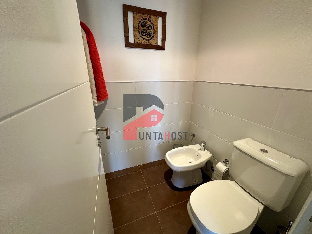 Apartamento ID.212 - Alquiler Enero Apto 2 Dormitorios en Forest Tower