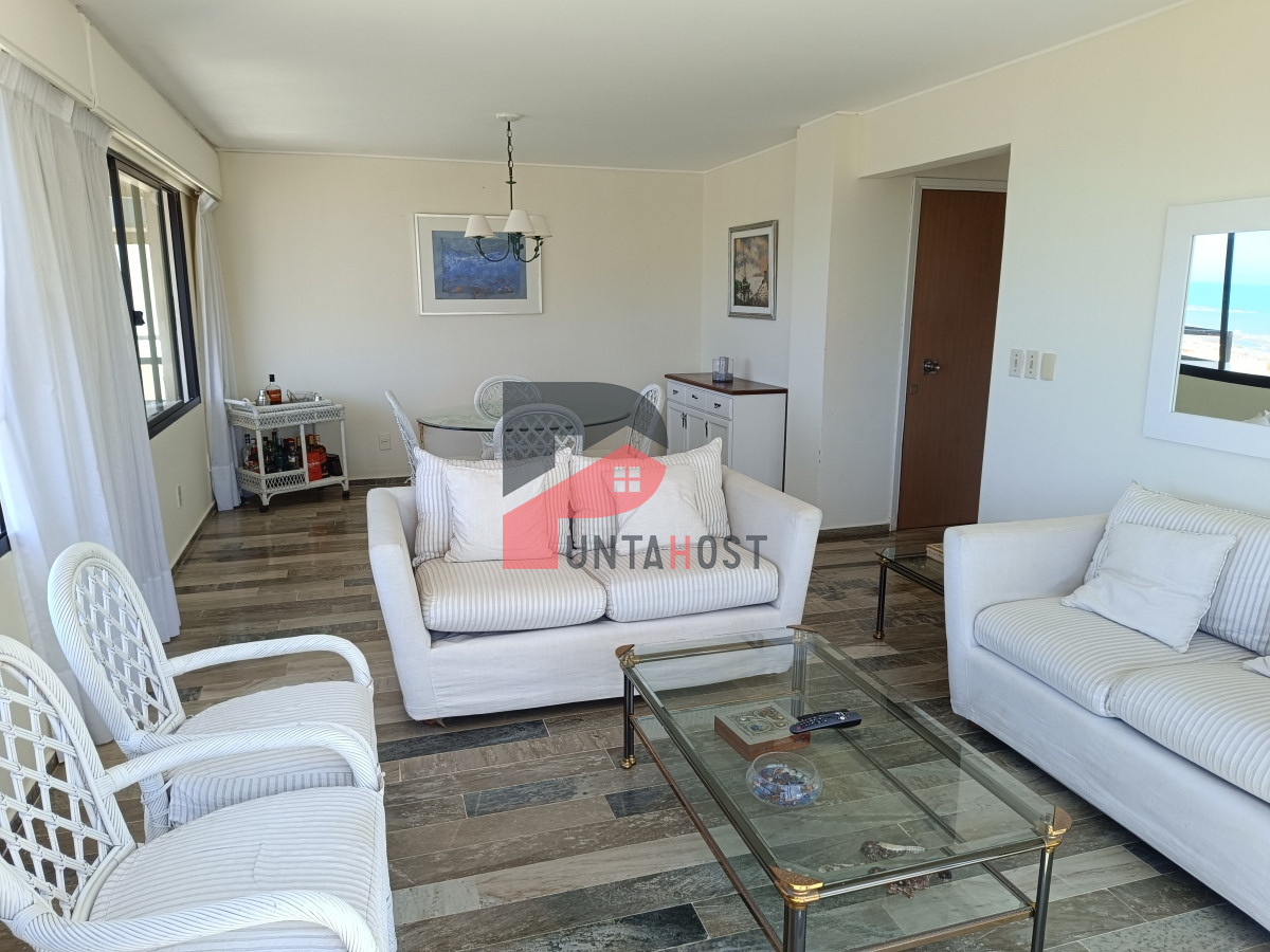 Apartamento ID.30 - Alquiler temporal apartamento de tres dormitorios en primera linea playa Brava