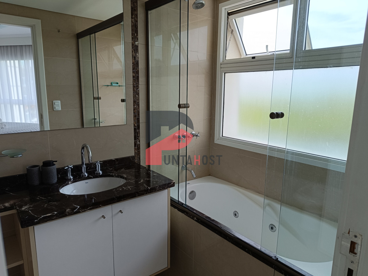 Apartamento ID.294 - Alquiler Casino Tower 3 dormitorios