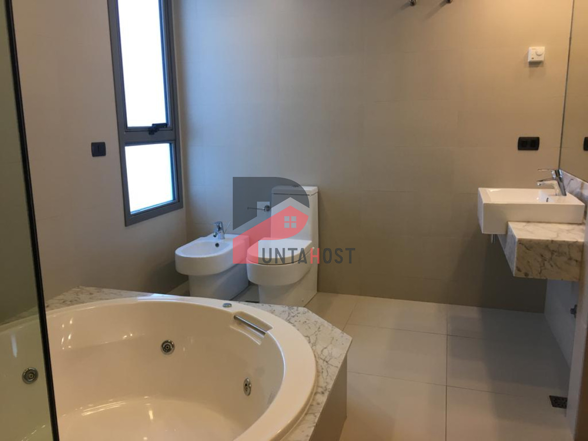 Apartamento ID.13 - Excepcional planta baja con piscina propia
