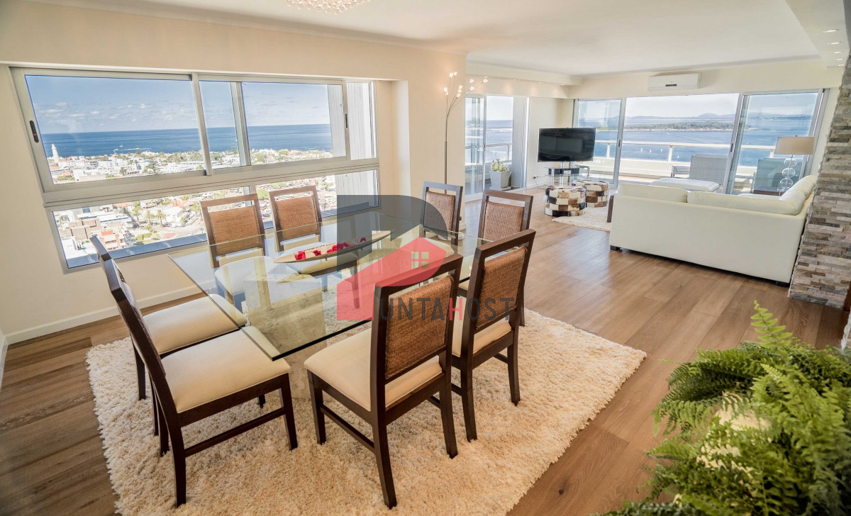 Apartamento ID.12 - Venta Penthouse, 2Master Suite, baño social en Edificio Monarca vista impactante desde todos los ambientes 
