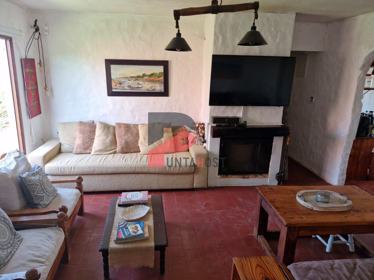 Casa ID.229 - Alquiler Enero Casa Dos Dormitorios Punta Colorada