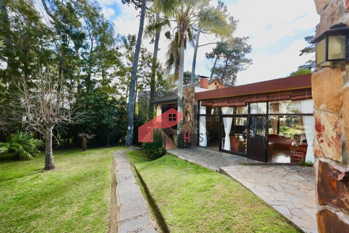 Casa ID.532 - Residencia en Venta - Punta del Este