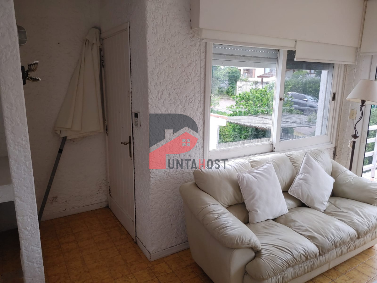 Casa ID.293 - Casa en alquiler anual