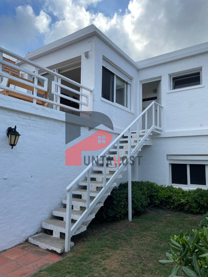 Casa ID.293 - Casa en alquiler anual