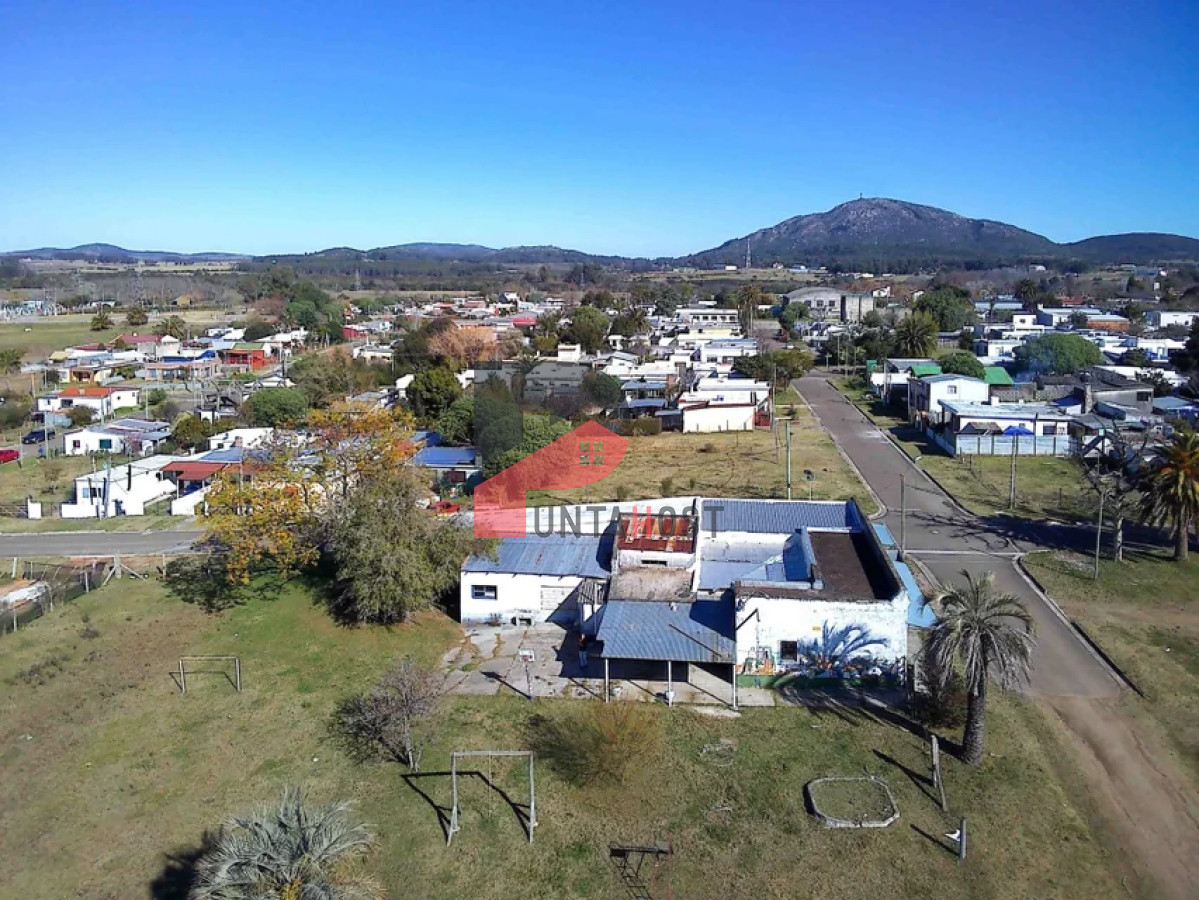 Casa ID.45 - Venta Casa esquinera con gran terreno en Pan de Azúcar