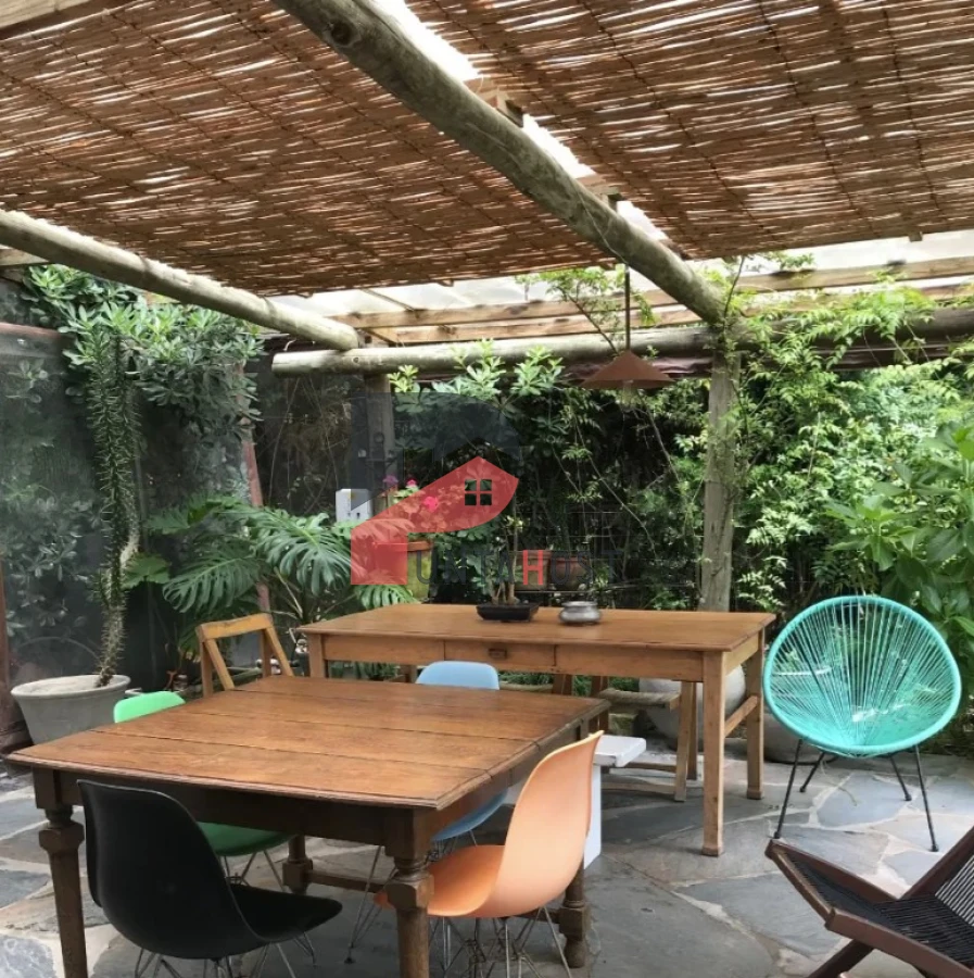 Casa ID.528 - Alquiler temporal casa en Pinares con piscina a 100 mts del mar
