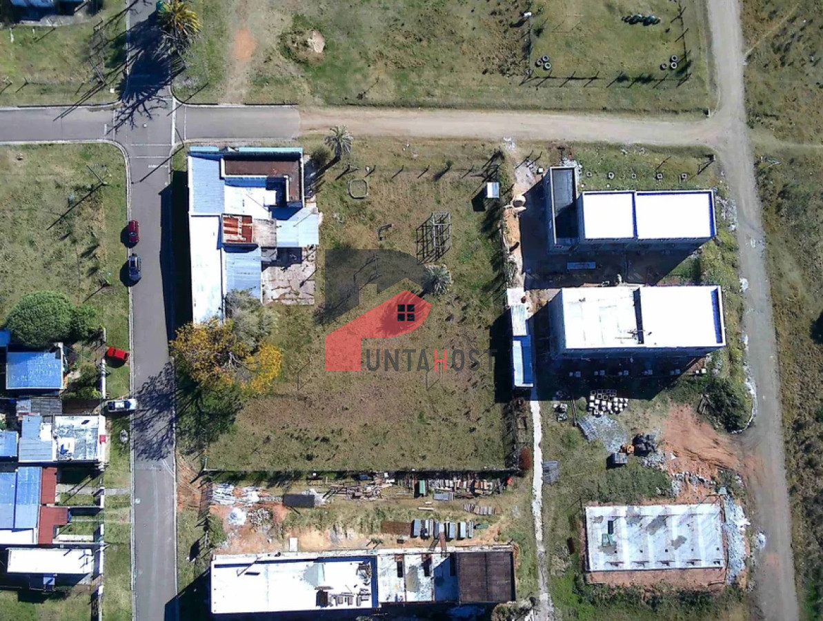 Casa ID.45 - Venta Casa esquinera con gran terreno en Pan de Azúcar