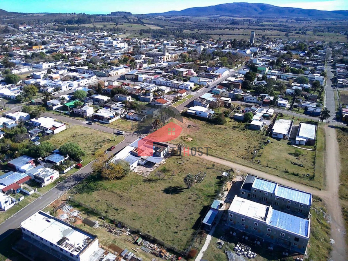 Casa ID.45 - Venta Casa esquinera con gran terreno en Pan de Azúcar