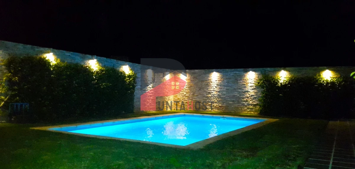 Casa ID.4 - Venta Casa 2 master suite, 2 dormitorios, a 1 cuadra de playa Mansa