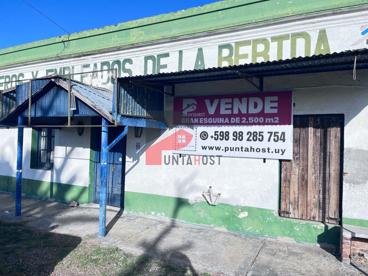 Casa ID.45 - Venta Casa esquinera con gran terreno en Pan de Azúcar
