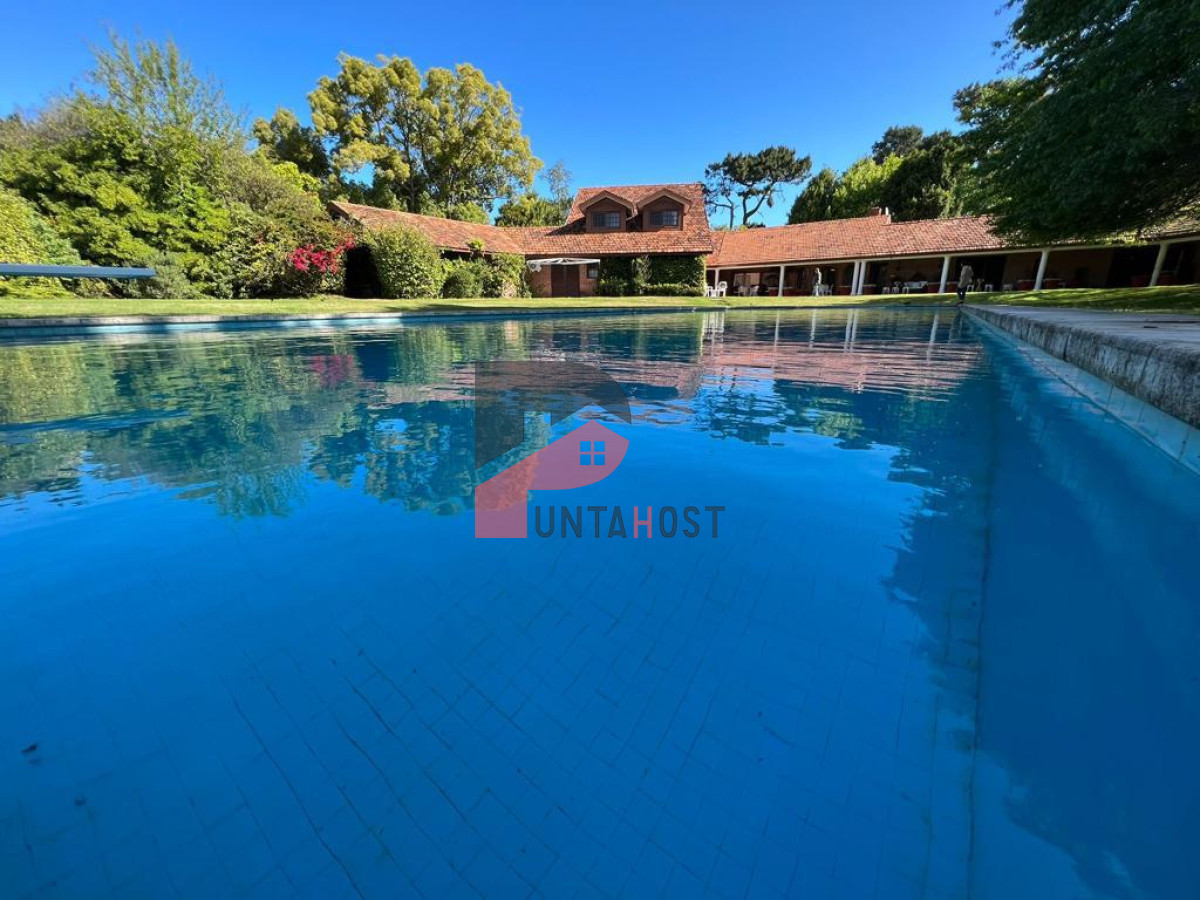 Casa ID.476 - Alquiler exclusiva residencia en Beverly Hills