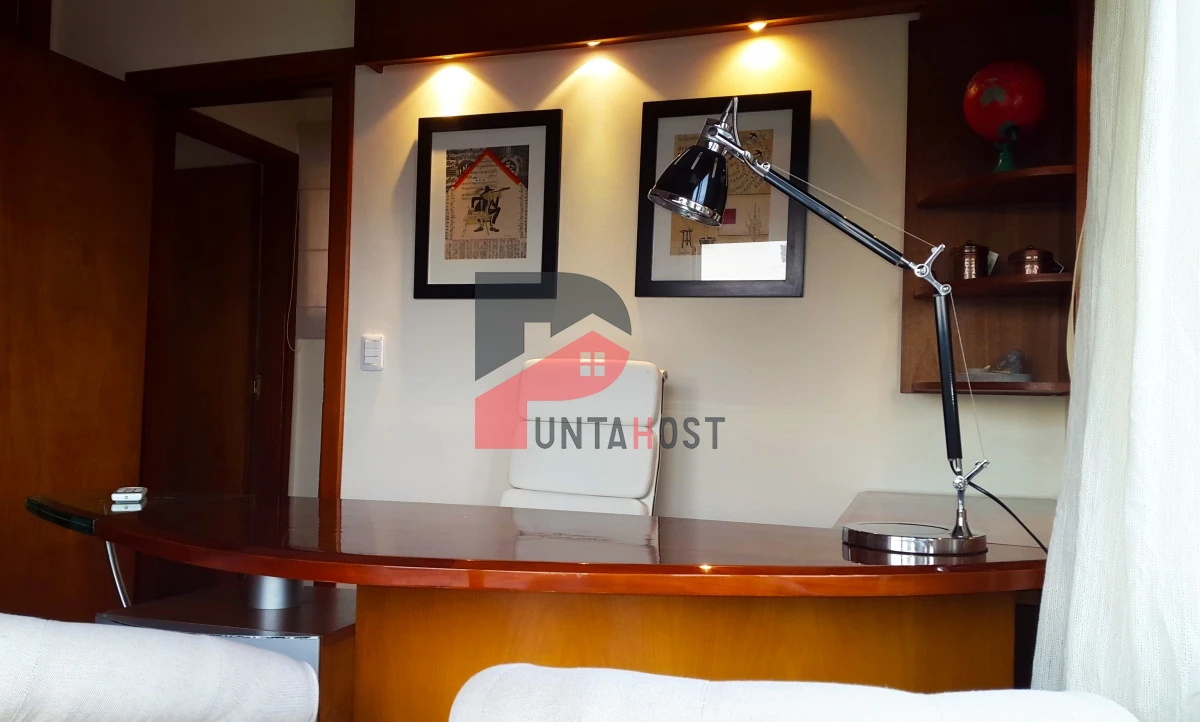 Casa ID.4 - Venta Casa 2 master suite, 2 dormitorios, a 1 cuadra de playa Mansa