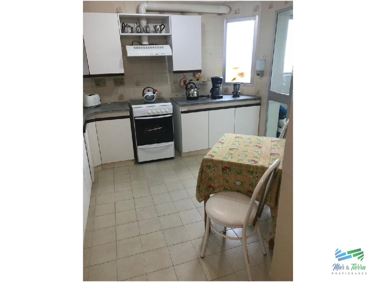 Apartamento ID.2802 - Venta apartamento de 3 dormitorios en Roosevelt 