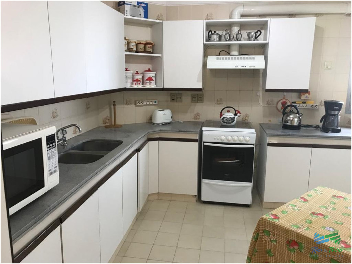 Apartamento ID.2802 - Venta apartamento de 3 dormitorios en Roosevelt 