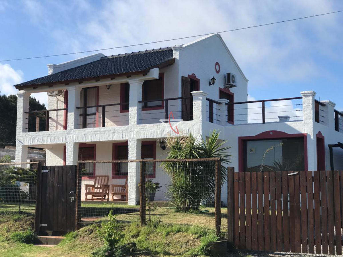 alquiler casa 3 dormitorios en manantiales , ideal para vacacionar  - btg824c