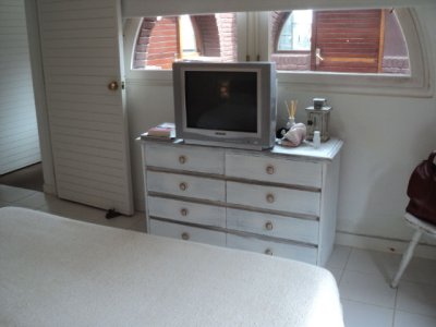 Apartamento en Manantiales, edificio primera linea al mar ,  3 dormitorios  - SPT9431A