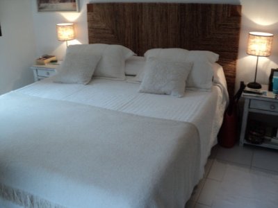 Apartamento en Manantiales, edificio primera linea al mar ,  3 dormitorios  - SPT9431A