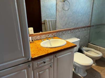 alquiler casa de 3 dormitorios con piscina en mansa  - spt3713c