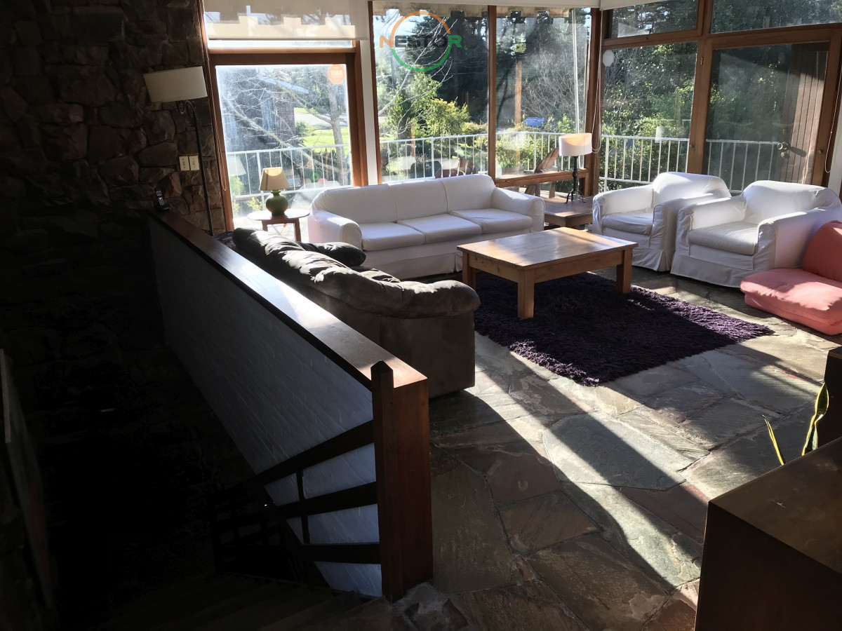 Casa ID.5416 - Venta casa en Playa Mansa 3 dormitorios 