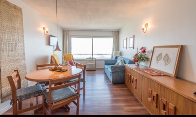 Venta apartamento en Peninsula, 1 dormitorio y medio