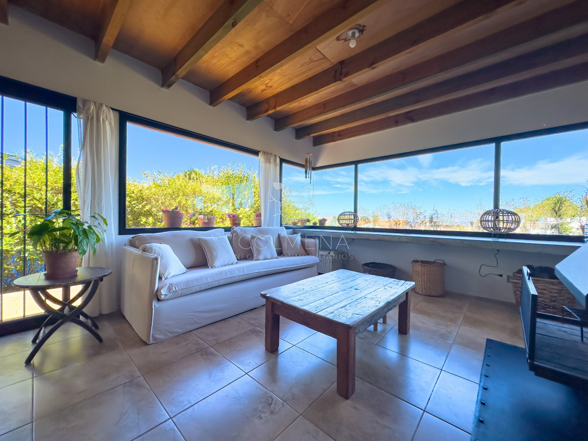 venta casa en manantiales 2 dormitorios! hermosa - col5638c