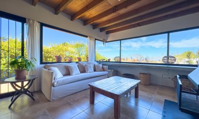 Venta casa en Manantiales 2 dormitorios! hermosa