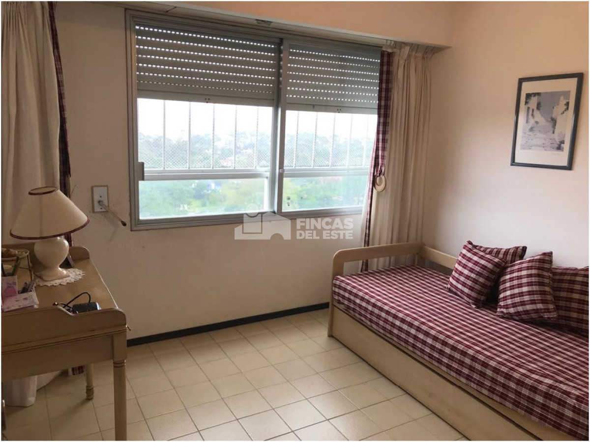 Apartamento ID.392/Venta-apartamento-de-3-dormitorios-en-Roosevelt- - Venta apartamento de 3 dormitorios en Roosevelt 