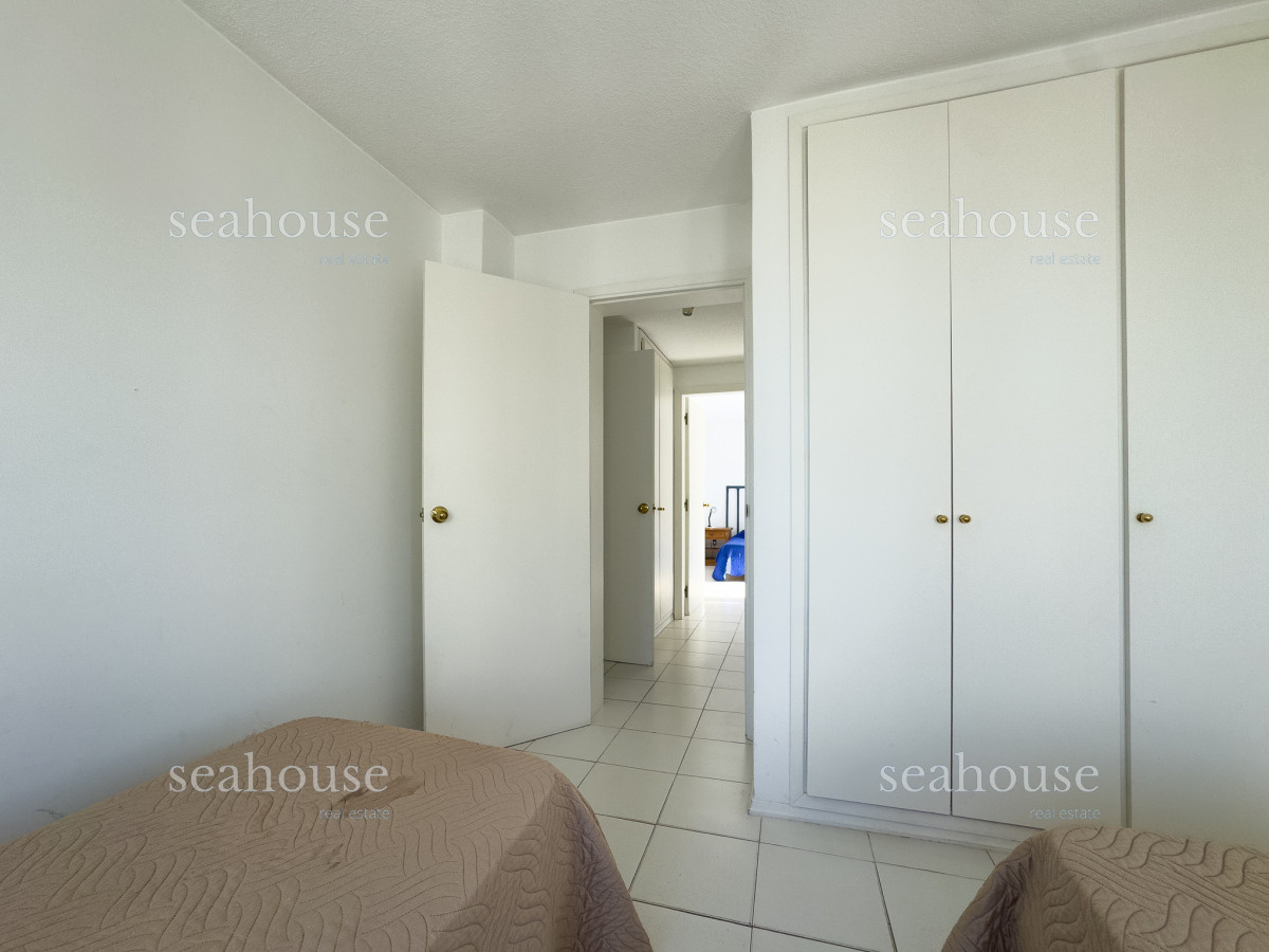 Apartamento Ref.571 - Venta apartamento en Playa Brava, 2 dormitorios 