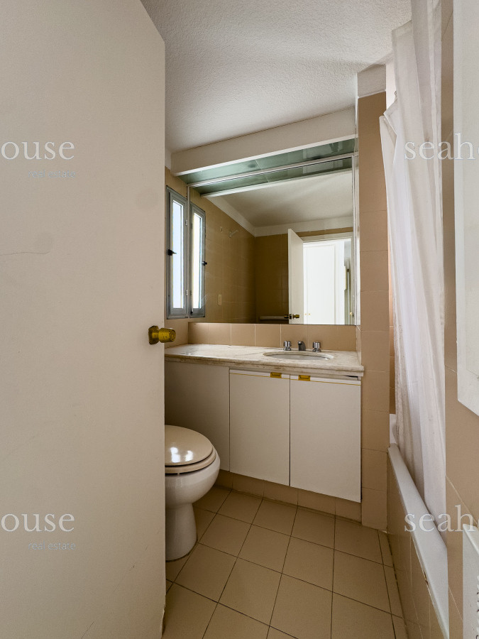 Apartamento Ref.571 - Venta apartamento en Playa Brava, 2 dormitorios 