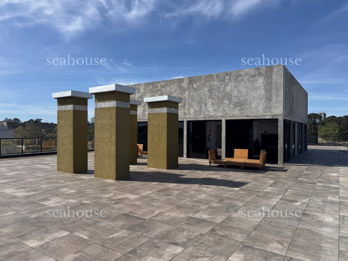 Apartamento Ref.739 - Venta apartamento 2 dormitorios en Playa Mansa, Punta del Este 