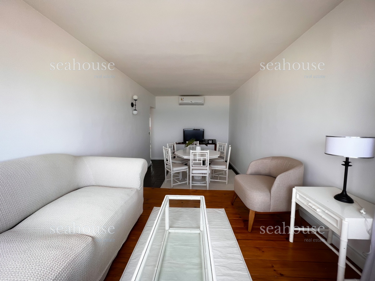 Apartamento Ref.630 - Alquiler apartamento 1 dormitorio y medio en Playa Brava, Punta del Este 