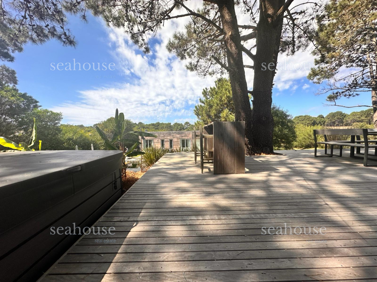 Casa Ref.1053 - Venta casa 4 dormitorios en exclusivo Barrio Privado Laguna Escondida, José Ignacio