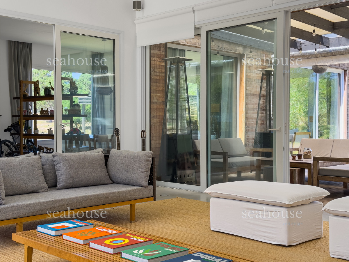 Casa Ref.1053 - Venta casa 4 dormitorios en exclusivo Barrio Privado Laguna Escondida, José Ignacio