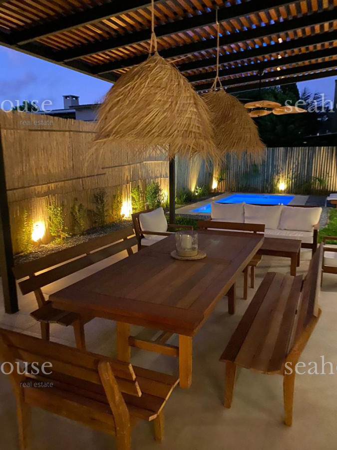 Casa Ref.1153 - Venta casa 4 dormitorios en Manantiales 