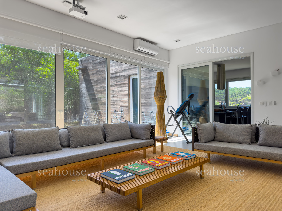 Casa Ref.1053 - Venta casa 4 dormitorios en exclusivo Barrio Privado Laguna Escondida, José Ignacio