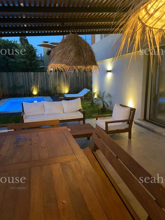 Casa Ref.1153 - Venta casa 4 dormitorios en Manantiales 
