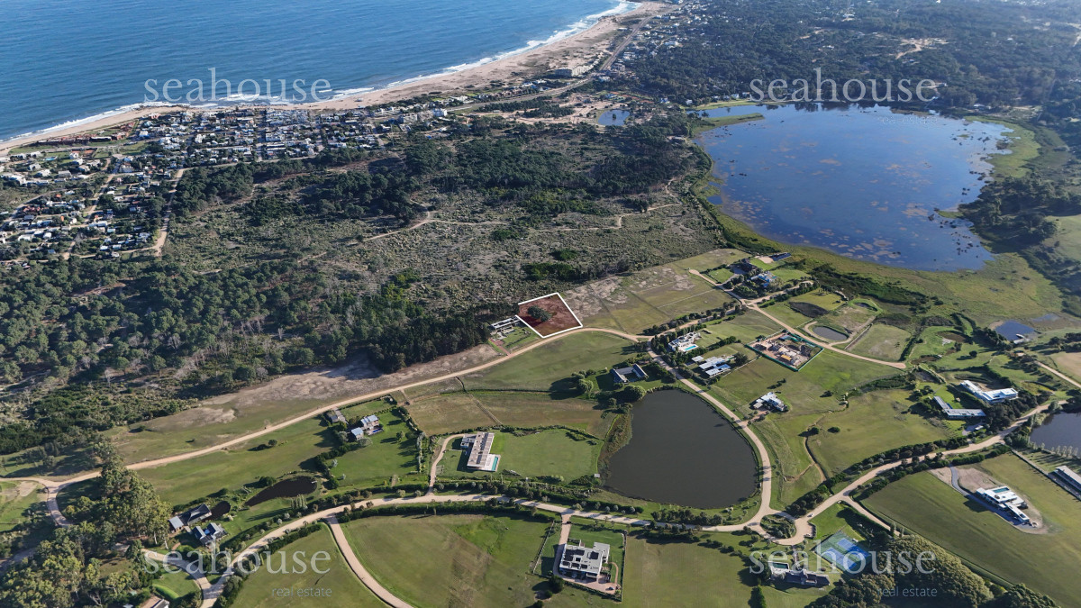 Terreno Ref.1167 - Oportunidad de inversion ! Venta terreno en Country Privado Laguna Estate, Manantiales 