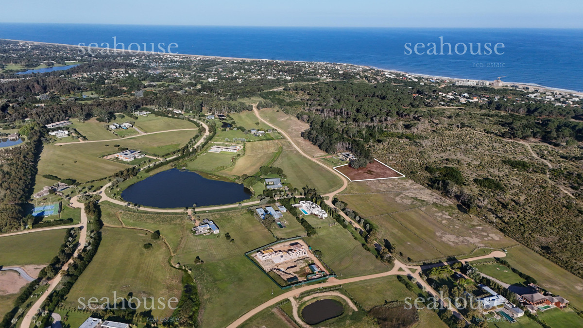 Terreno Ref.1167 - Oportunidad de inversion ! Venta terreno en Country Privado Laguna Estate, Manantiales 