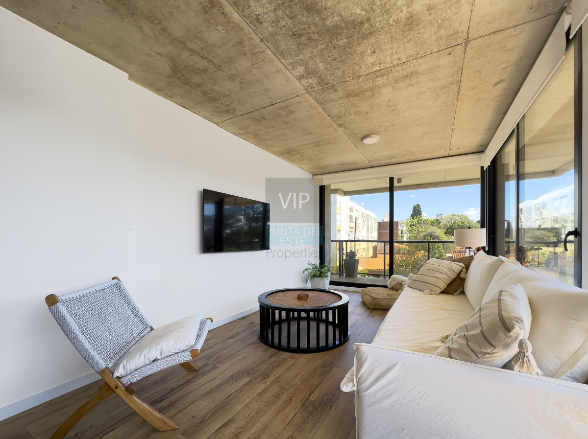 Venta apartamento 2 dormitorios en Playa Mansa, Punta del Este 