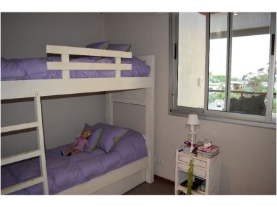 Alquiler apartamento de 2 dormitorios en Manantiales  - LAT4318A