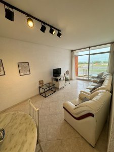 Apartamento en Brava, 2 dormitorios y medio