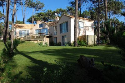 Casa de 5 dormitorios en Laguna Blanca Manantiales