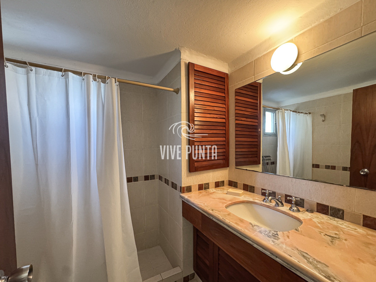 Apartamento ID.605 - Venta apartamento en Punta del Este, Roosevelt  2 dormitorios 