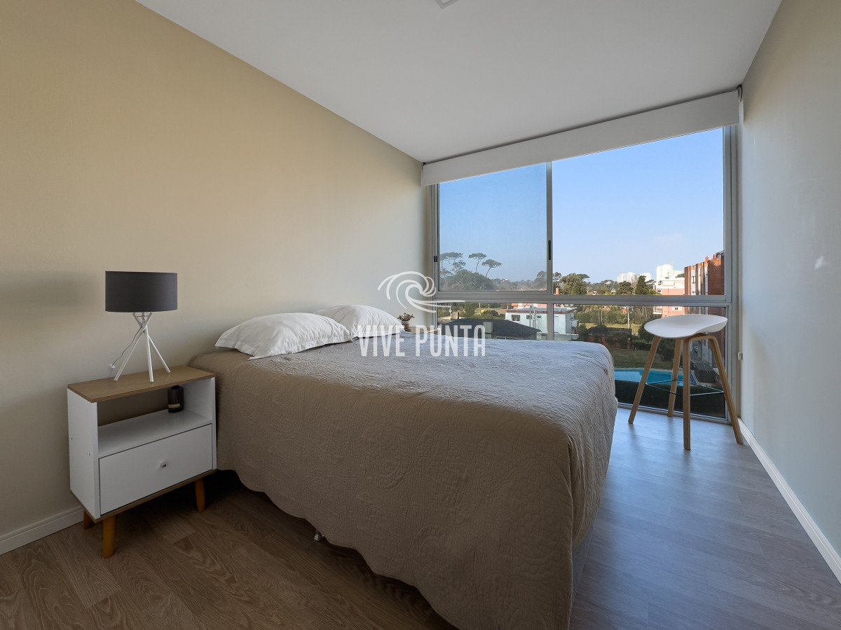 Apartamento ID.311 - Venta apartamento en Playa Mansa 1 dormitorio reciclado